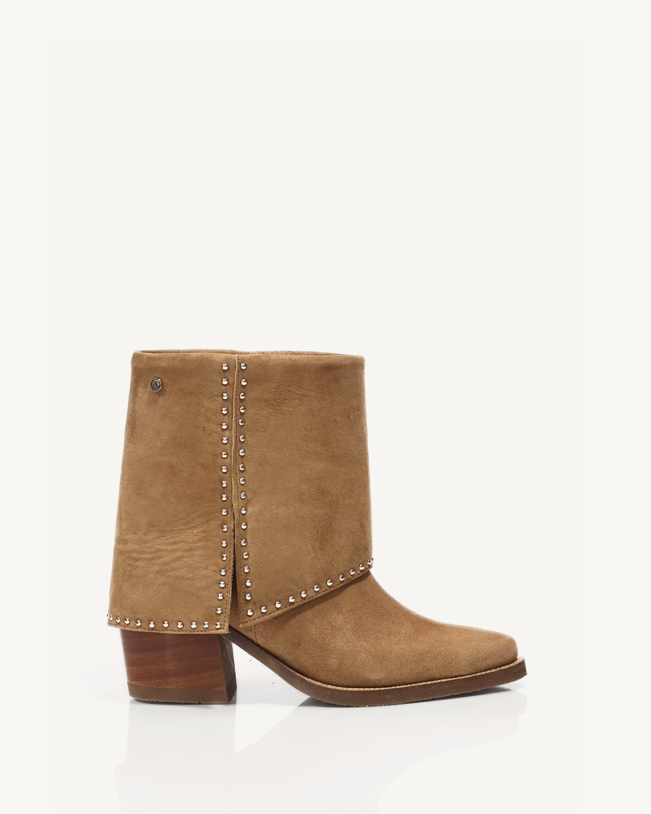 Botines en Doble Capa de Cuero Gamuza con Taches Albania Arena - Antonina