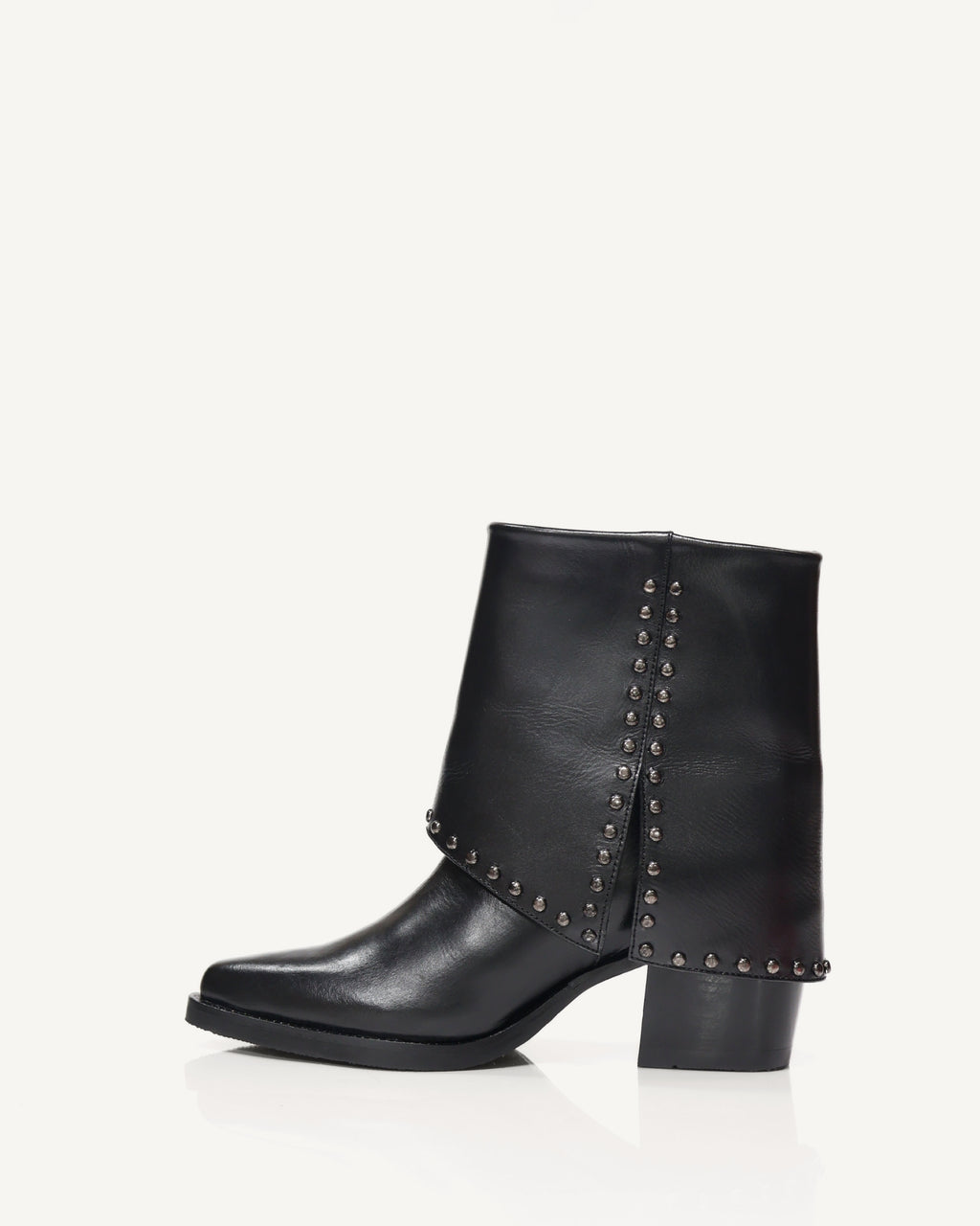 Botines en Doble Capa de Cuero con Taches Albania Negro