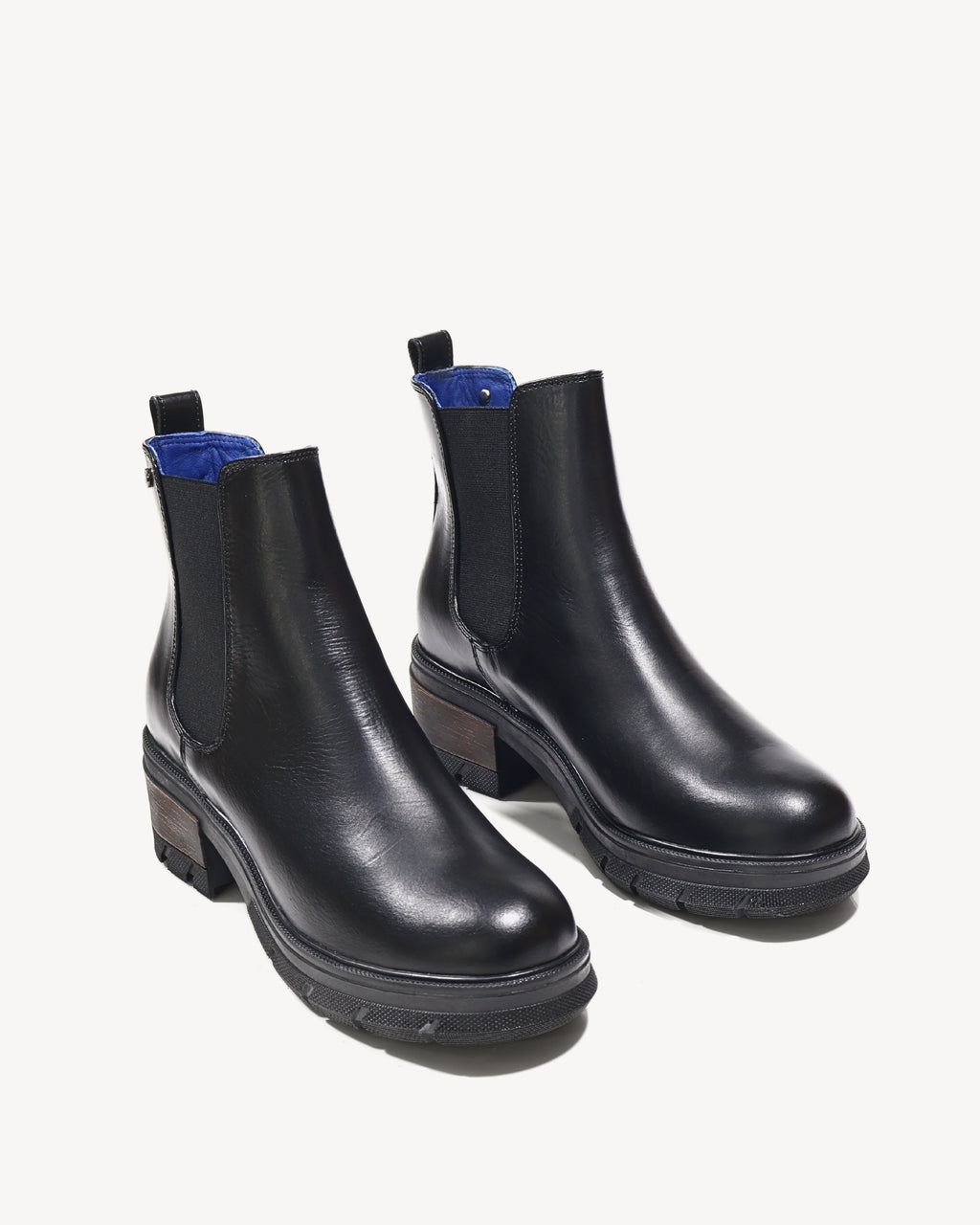 Botines Chelsea en Cuero Andalucía Negro