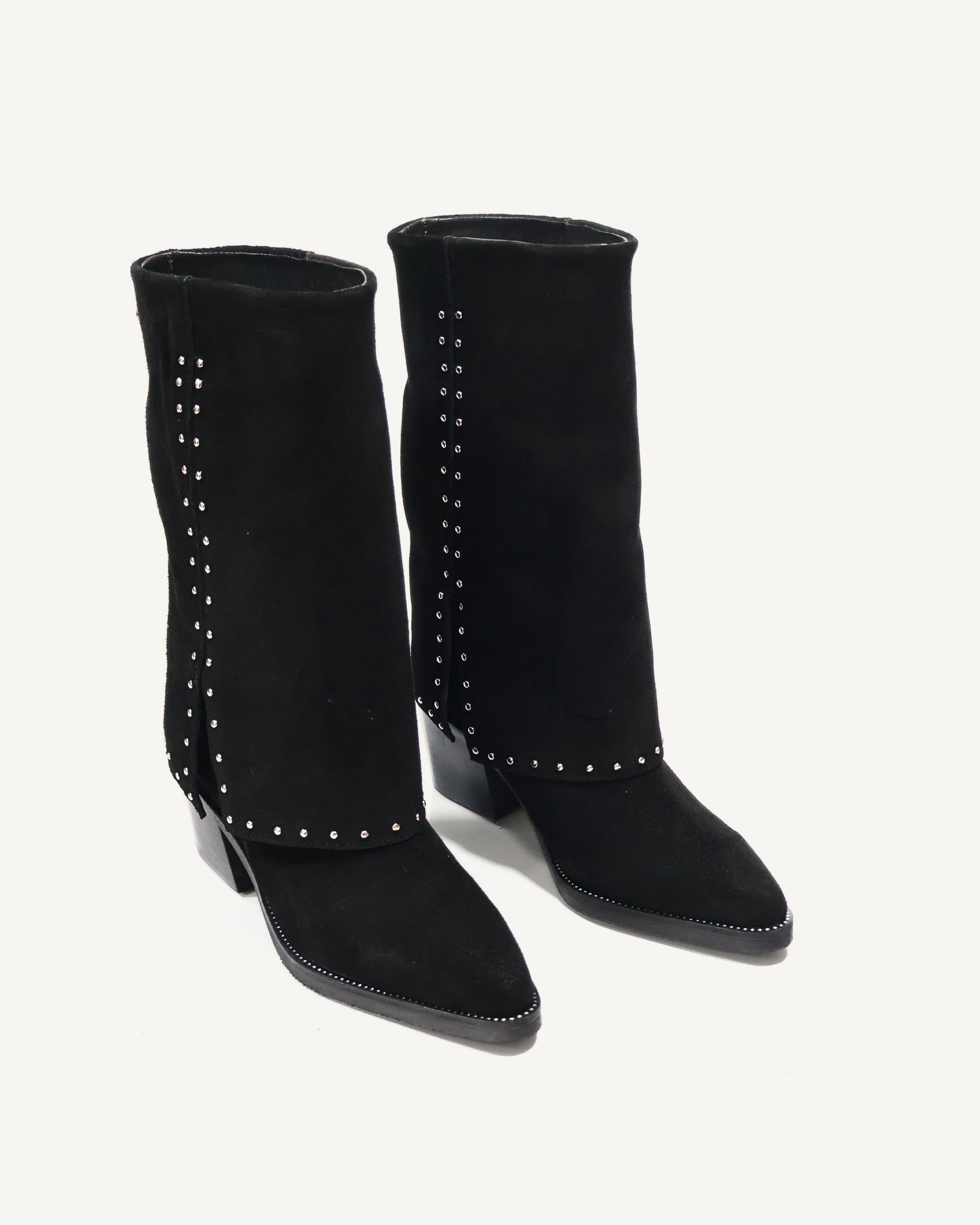 Botas Media Caña en Doble Capa de Cuero Carnaza con Taches Andorra Negro - Antonina