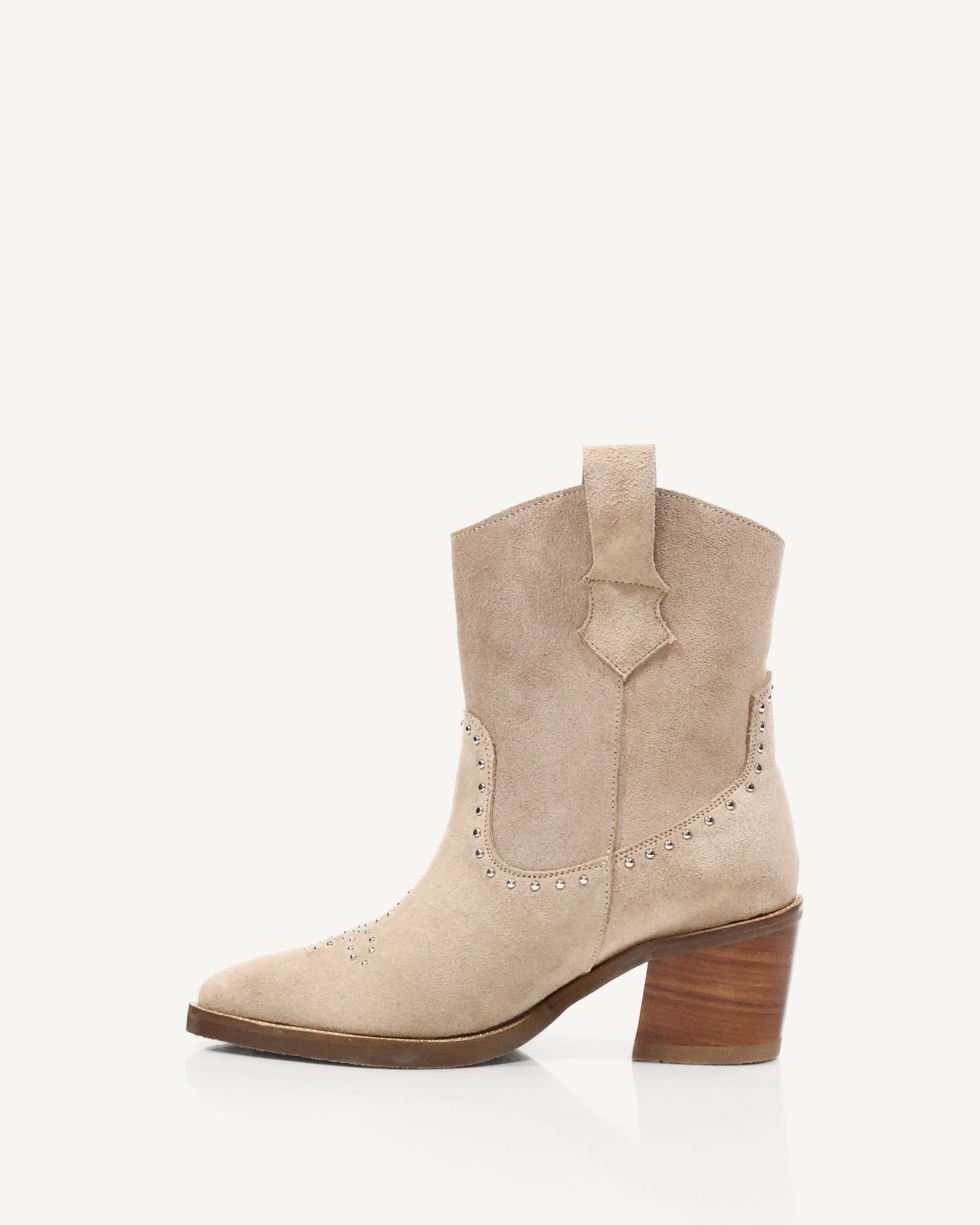 Botas Texanas en Cuero Carnaza con Taches Aspa Arena - Antonina