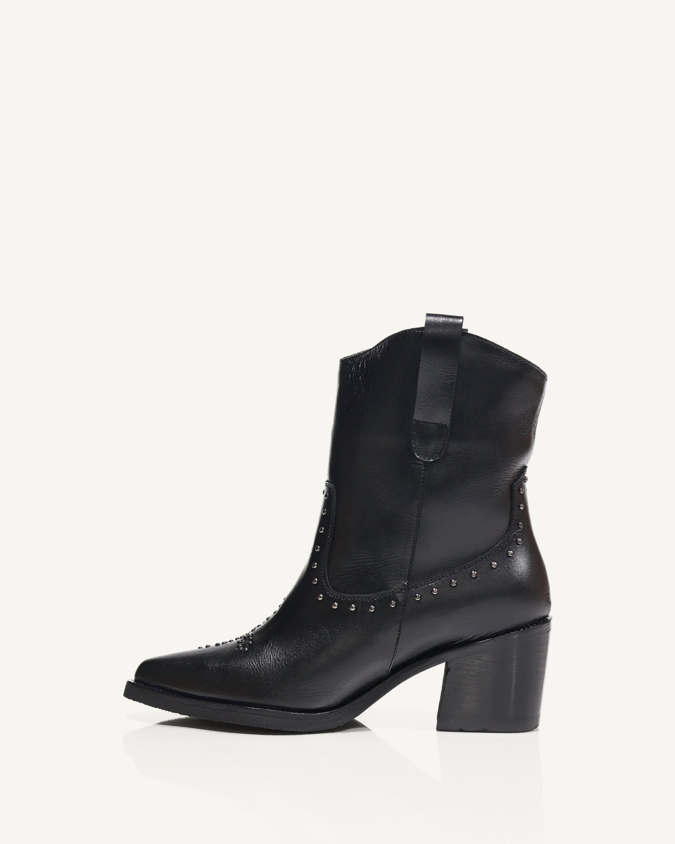 Botas Texanas en Cuero con Taches Aspa Negro