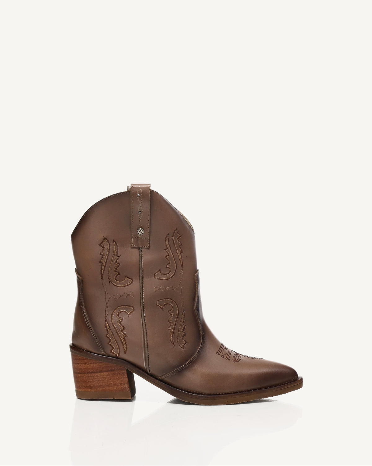 Botines Texanos con Bordado Austin Maní - Antonina