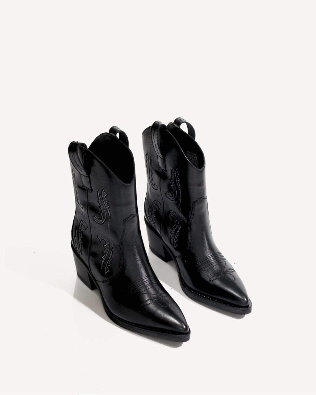 Botines Texanos con Bordado Austin Negro - Antonina