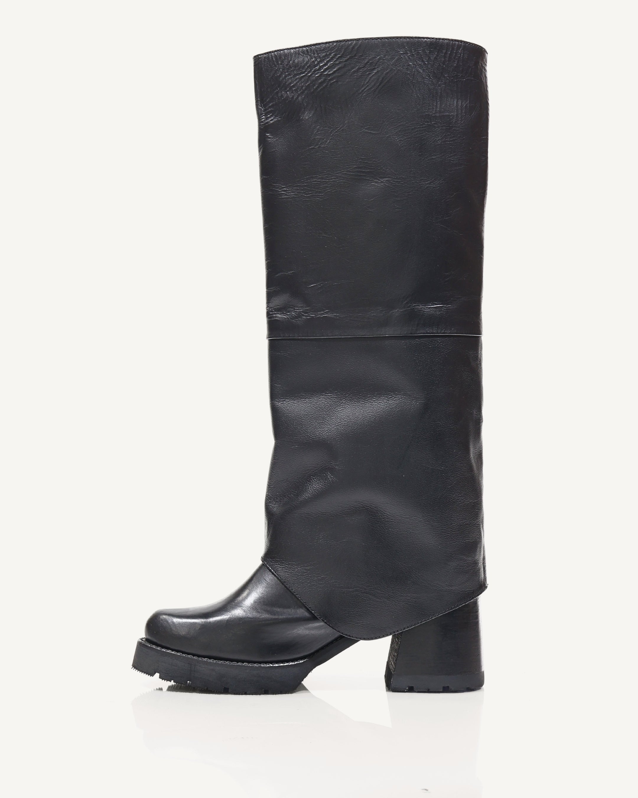 Botas en Doble Capa de Cuero y Correas de Lujo Belte Negro - Antonina