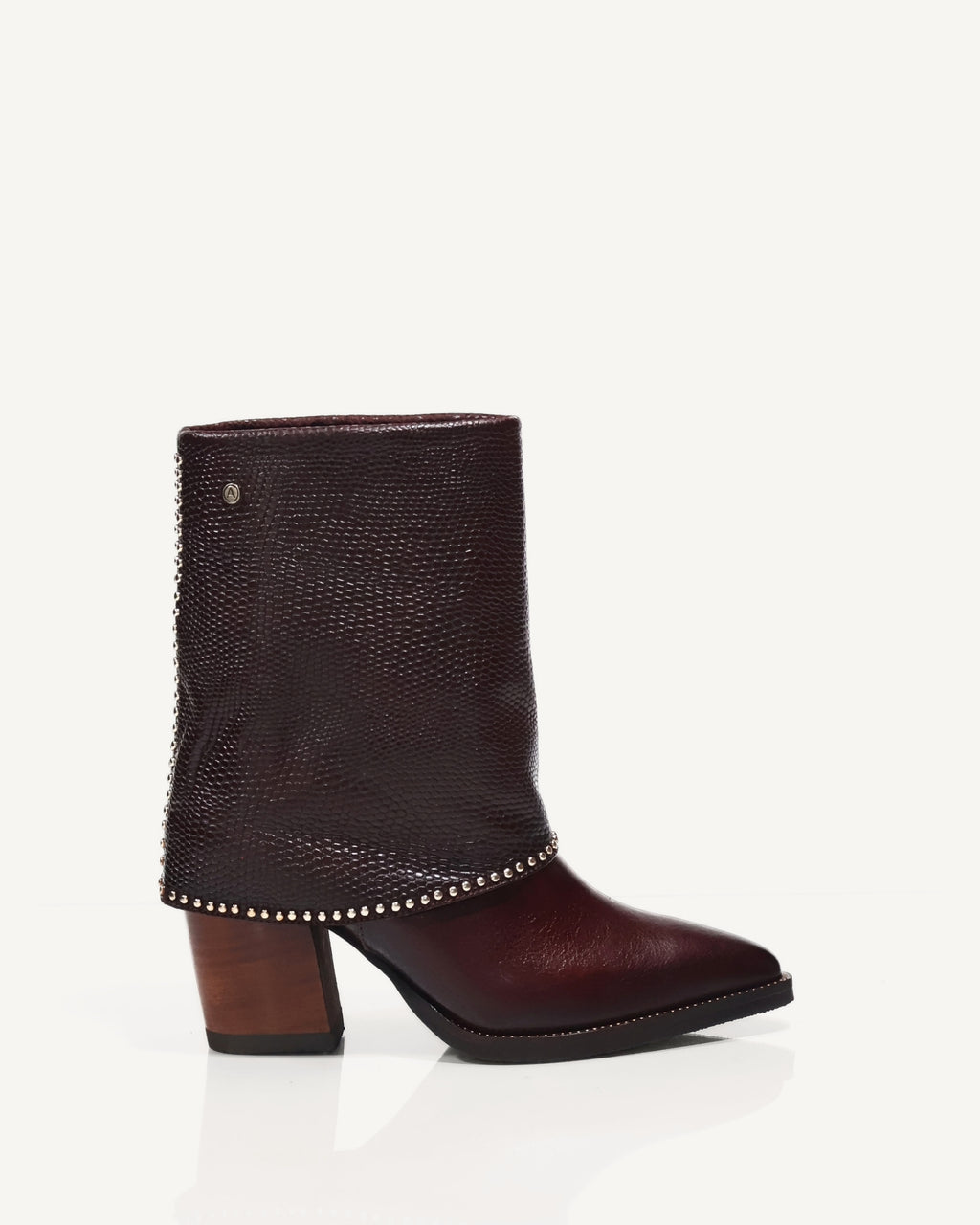 Botas en Doble Capa de Cuero con Taches Borgoña Vino - Antonina