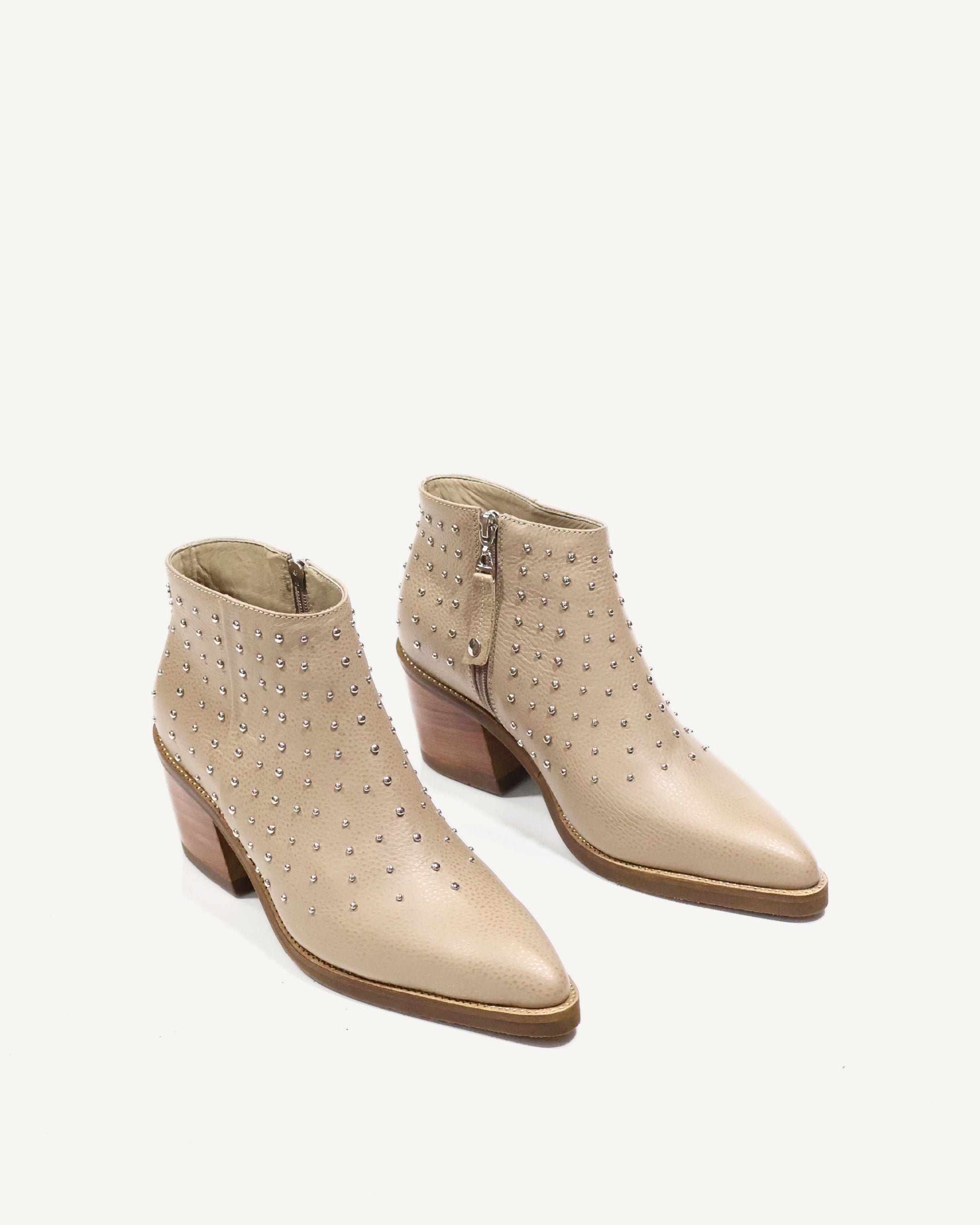 Botines en Cuero con Taches Bosnia Pardo - Antonina