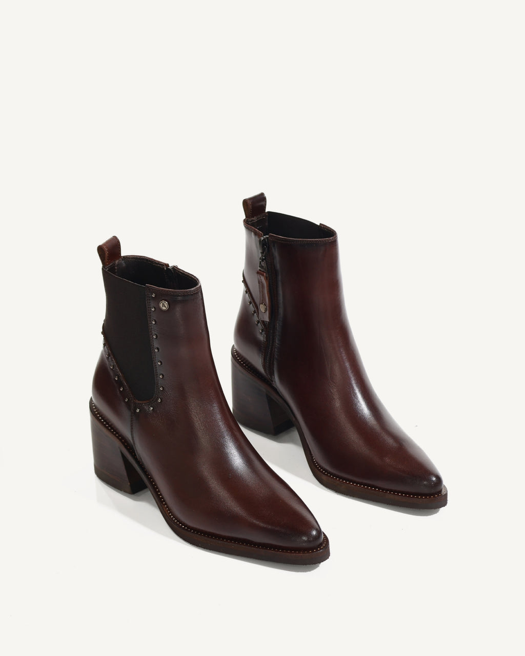 Botines en Cuero con Resorte Boston Coñac - Antonina