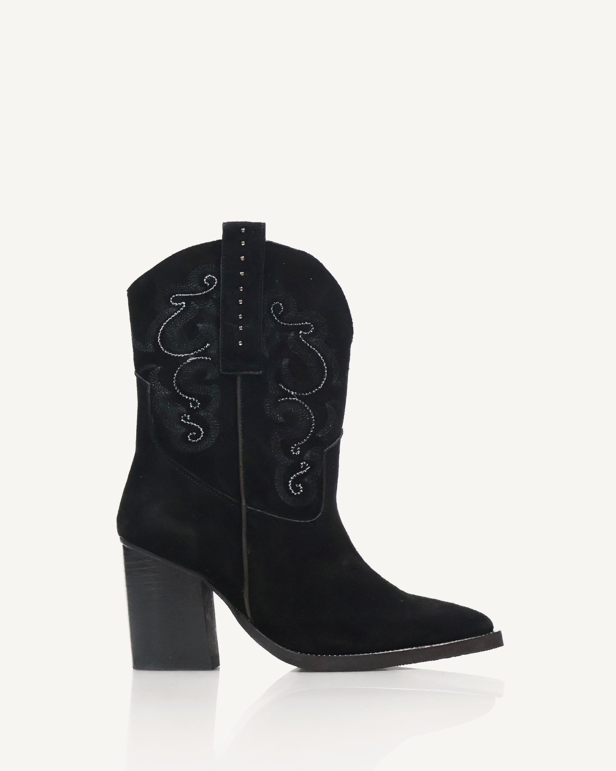 Botines Texanos en Cuero Gamuza con Bordado Dallas Negro - Antonina