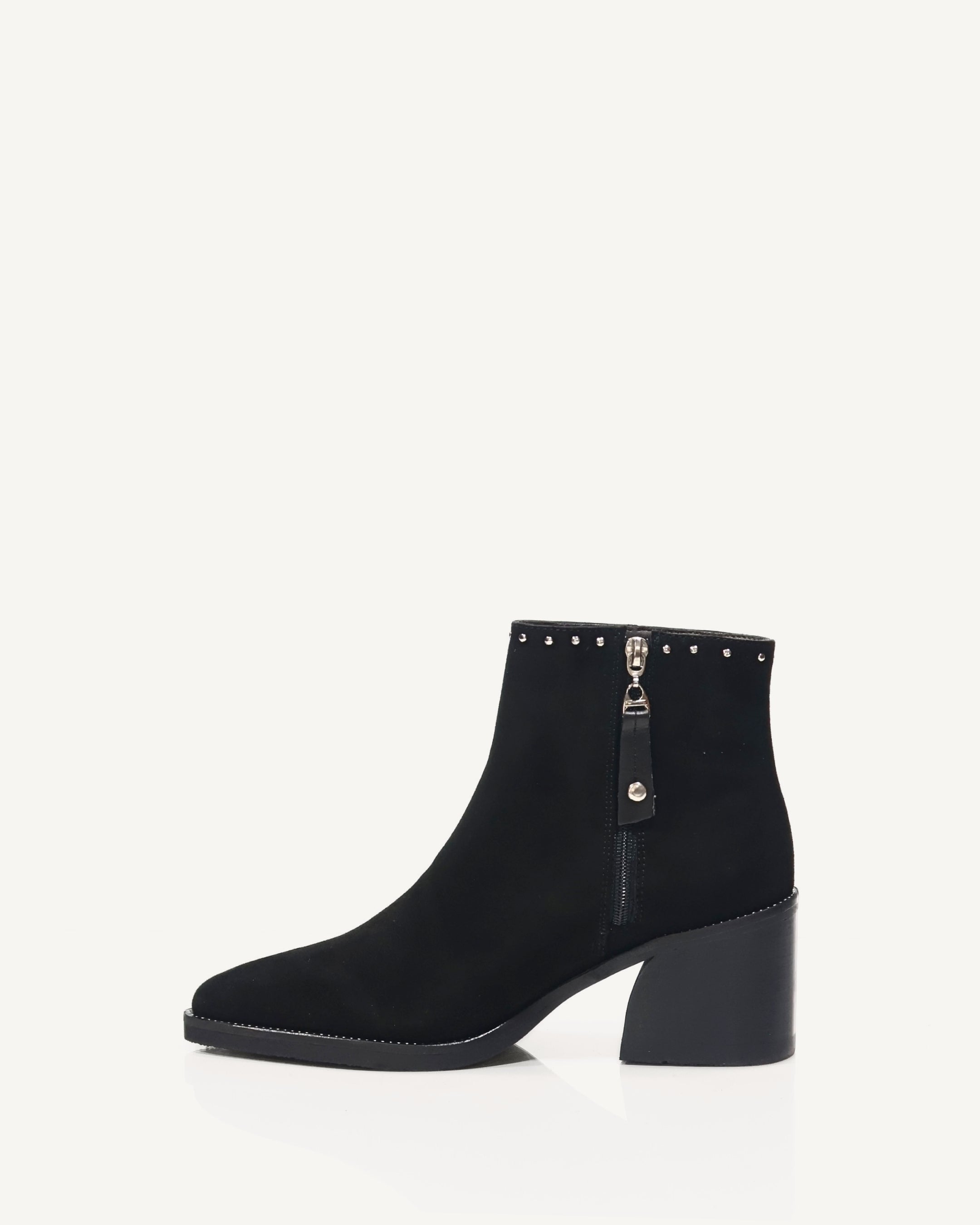 Botines en Cuero Gamuza con Taches Eli Negro