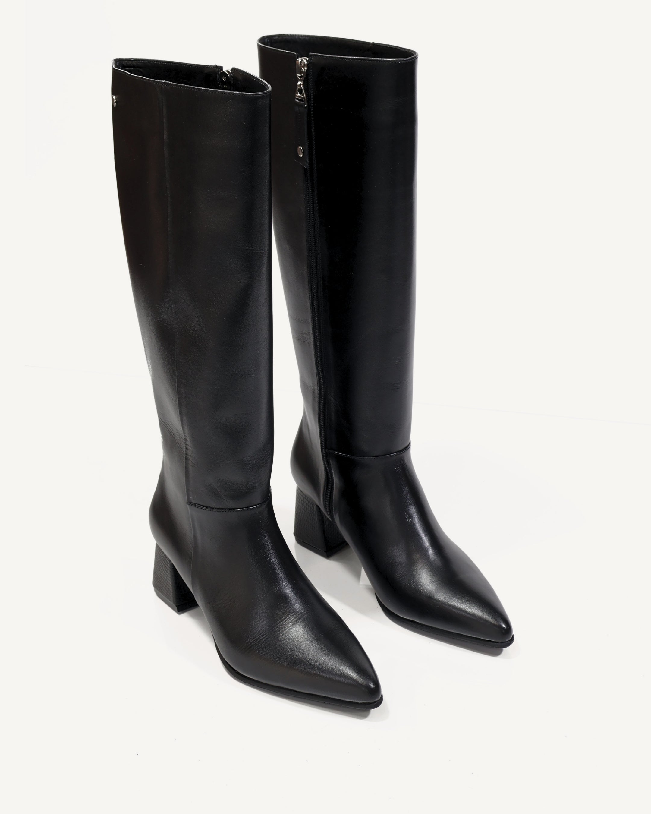 Botas en Cuero con Tacón Forrado en Cuero Galea Negro - Antonina