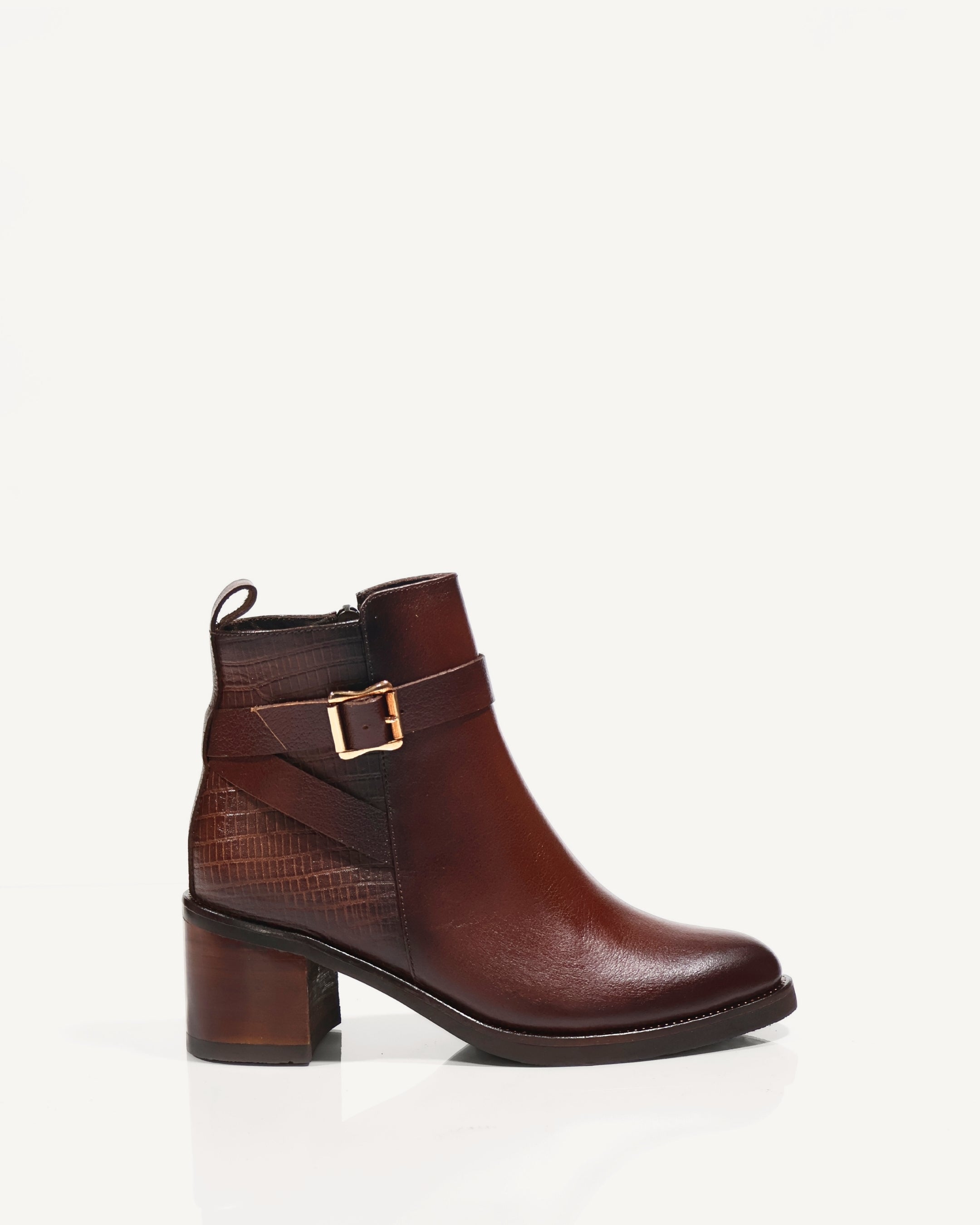 Botines en Cuero Julia Coñac - Antonina