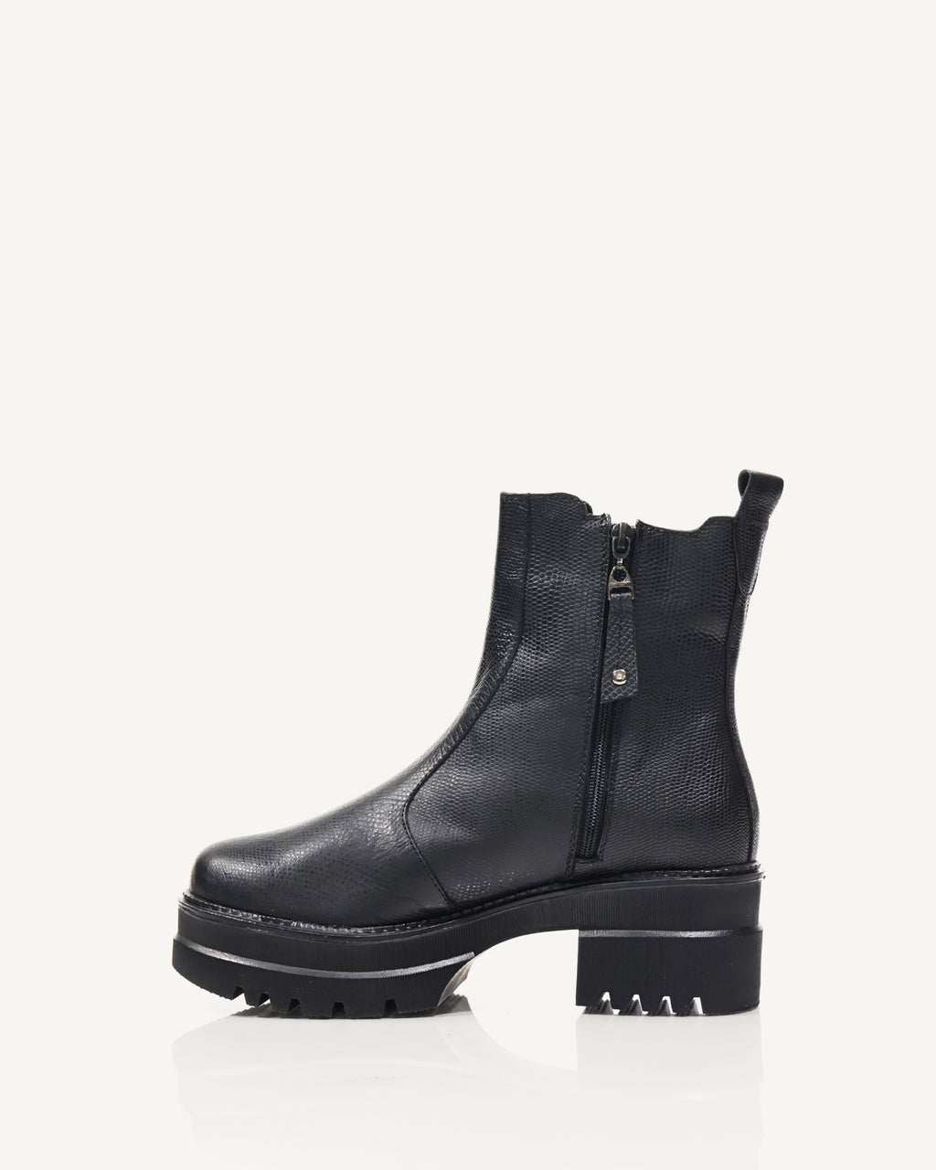 Botines en Cuero Livepool Negro - Antonina