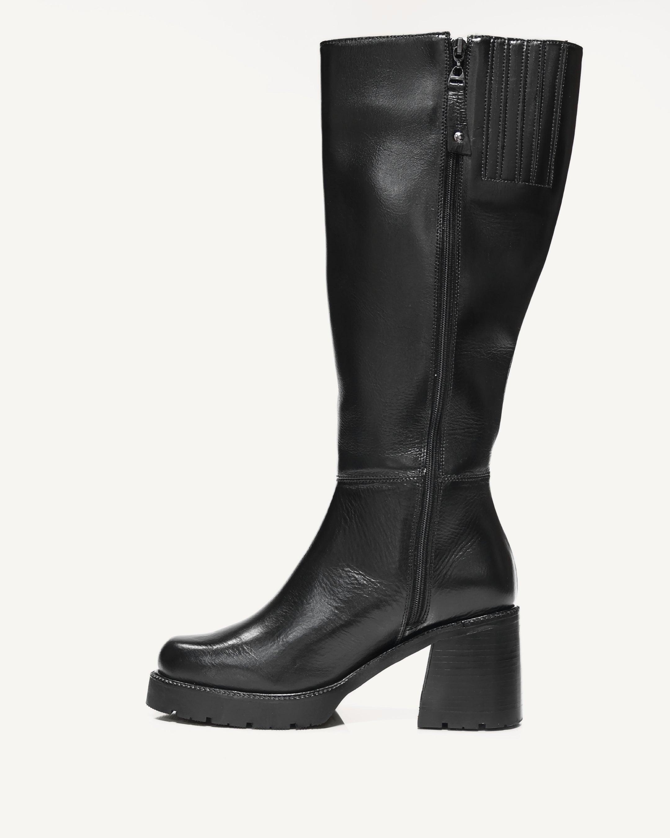 Botas Caña Larga en Cuero con Resorte London Negro - Antonina