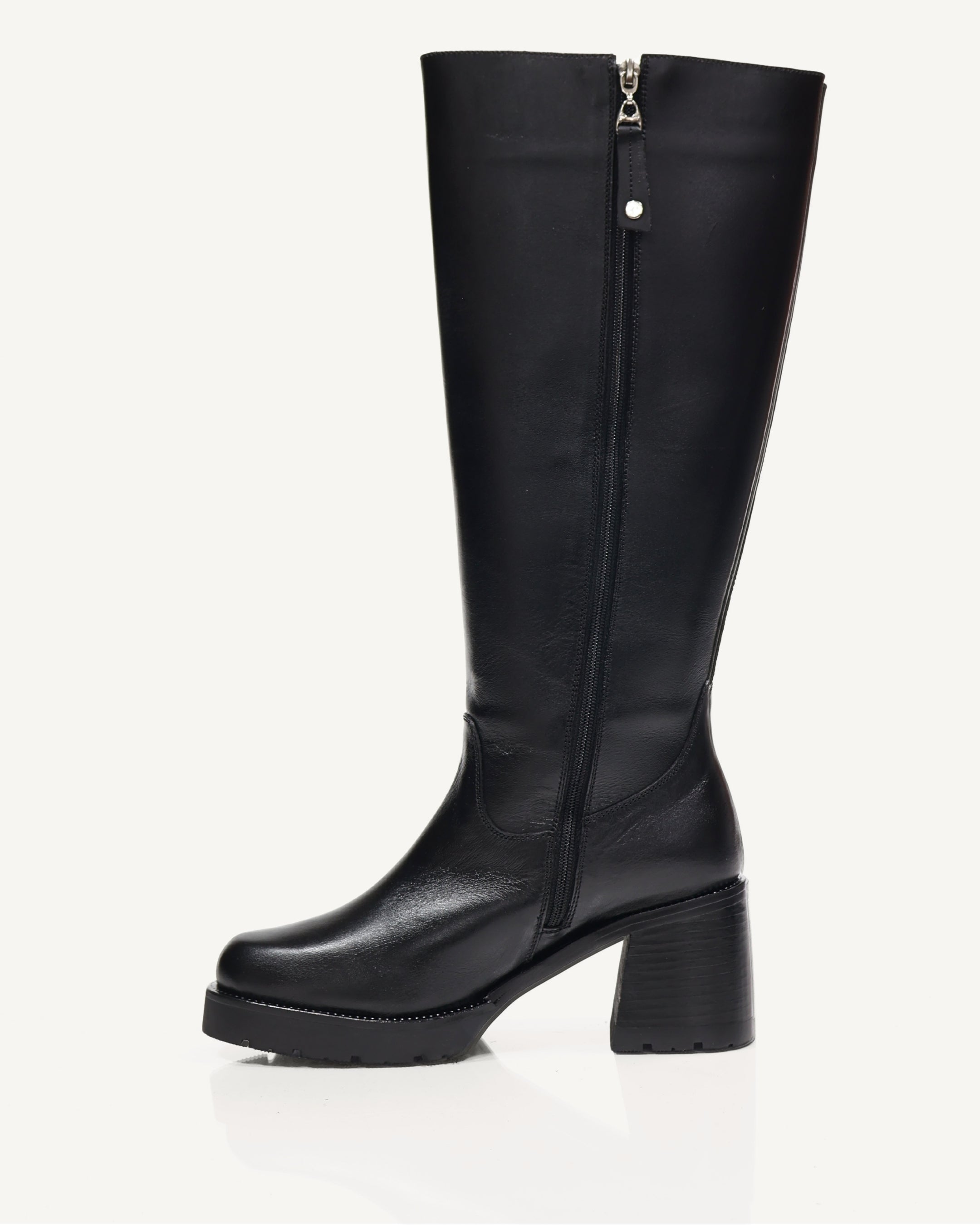 Botas Caña Larga en Cuero Londres Negro - Antonina