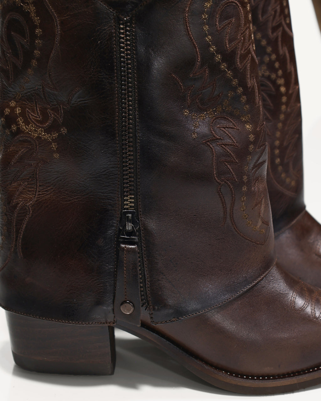 Botas Texanas en Doble Capa de Cuero Lupe Chocolate - Antonina