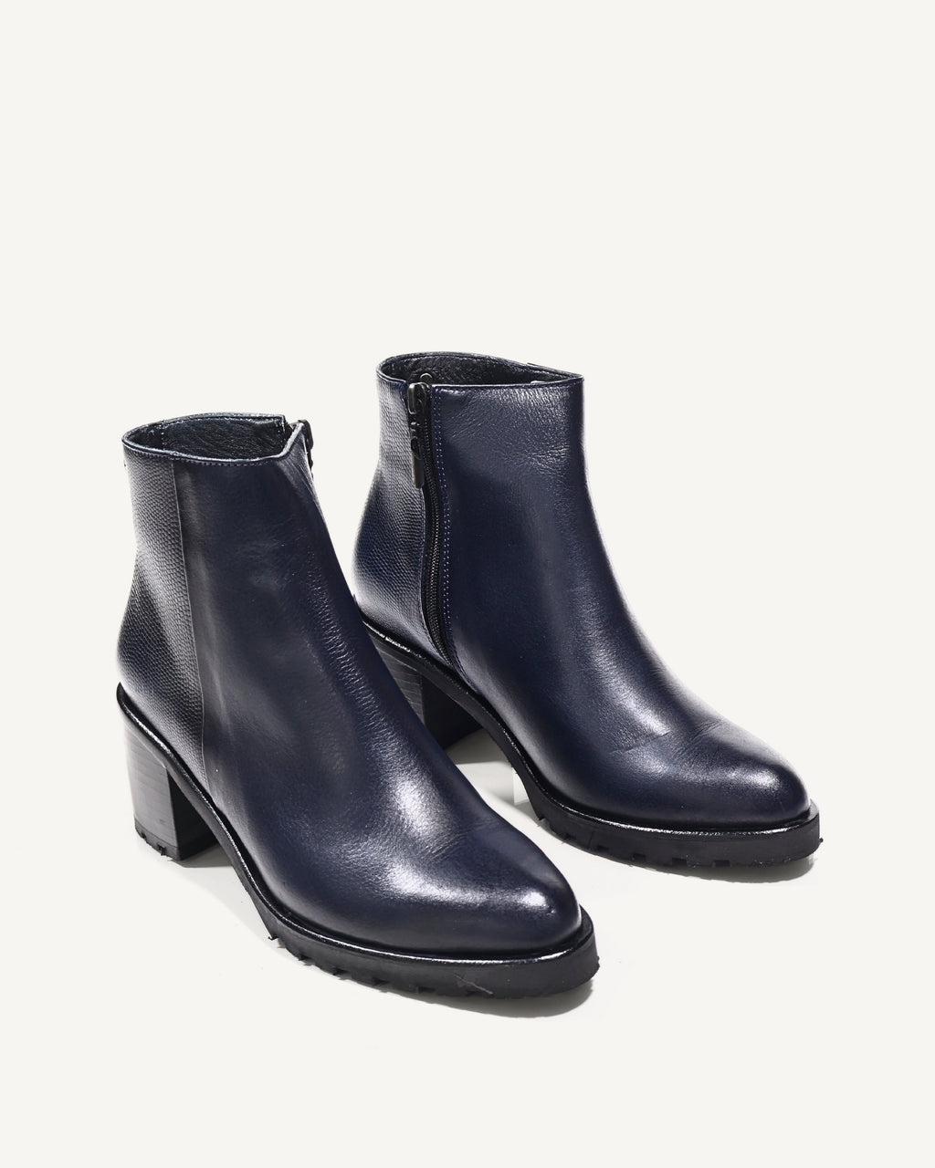 Botines en Cuero Maranta Azul - Antonina