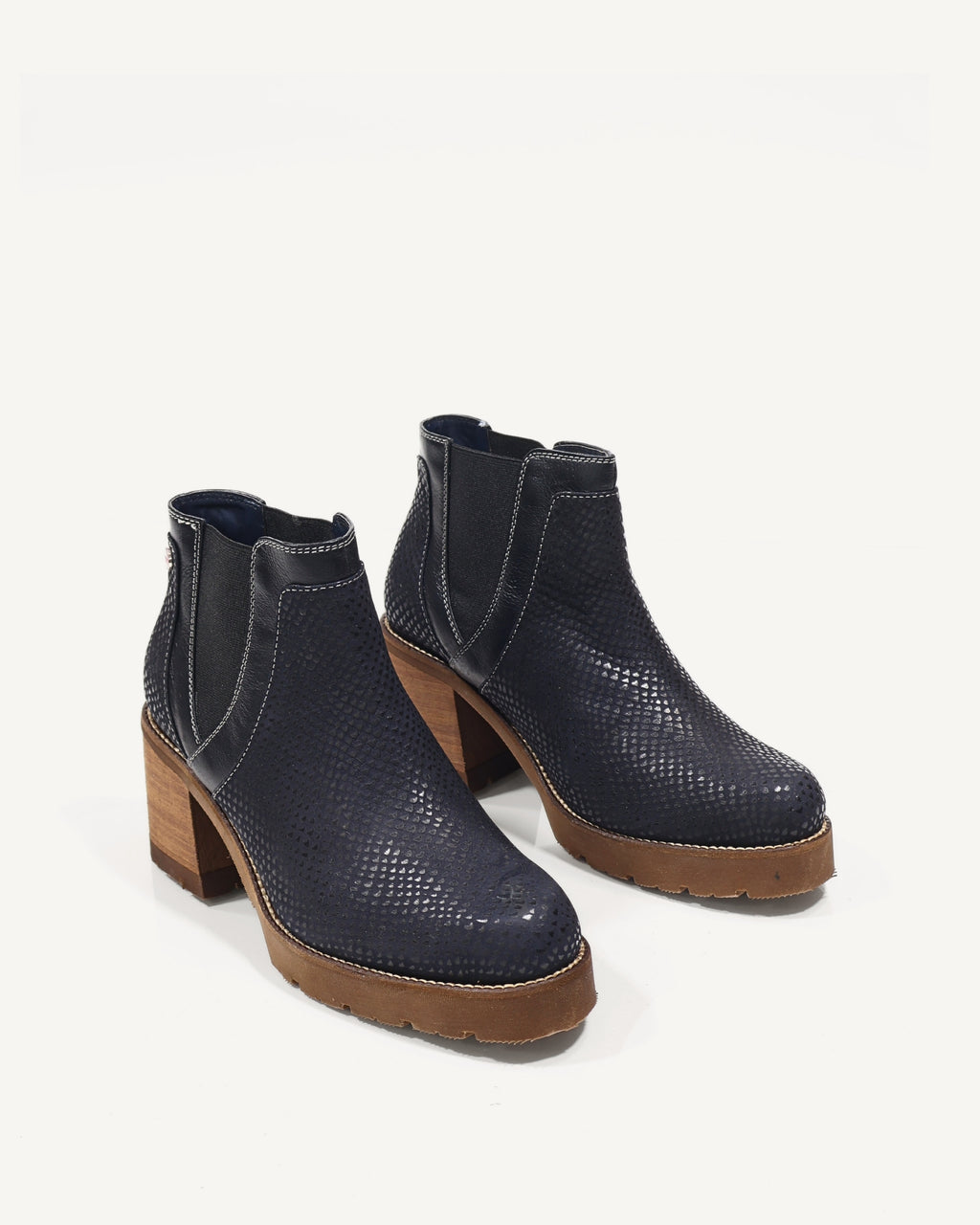 Botines en Cuero Texturizado con Resorte Pier Azul - Antonina