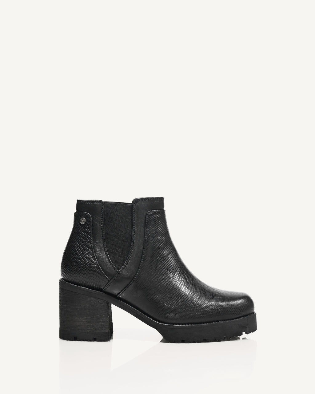 Botines en Cuero Texturizado con Resorte Pier Negro - Antonina