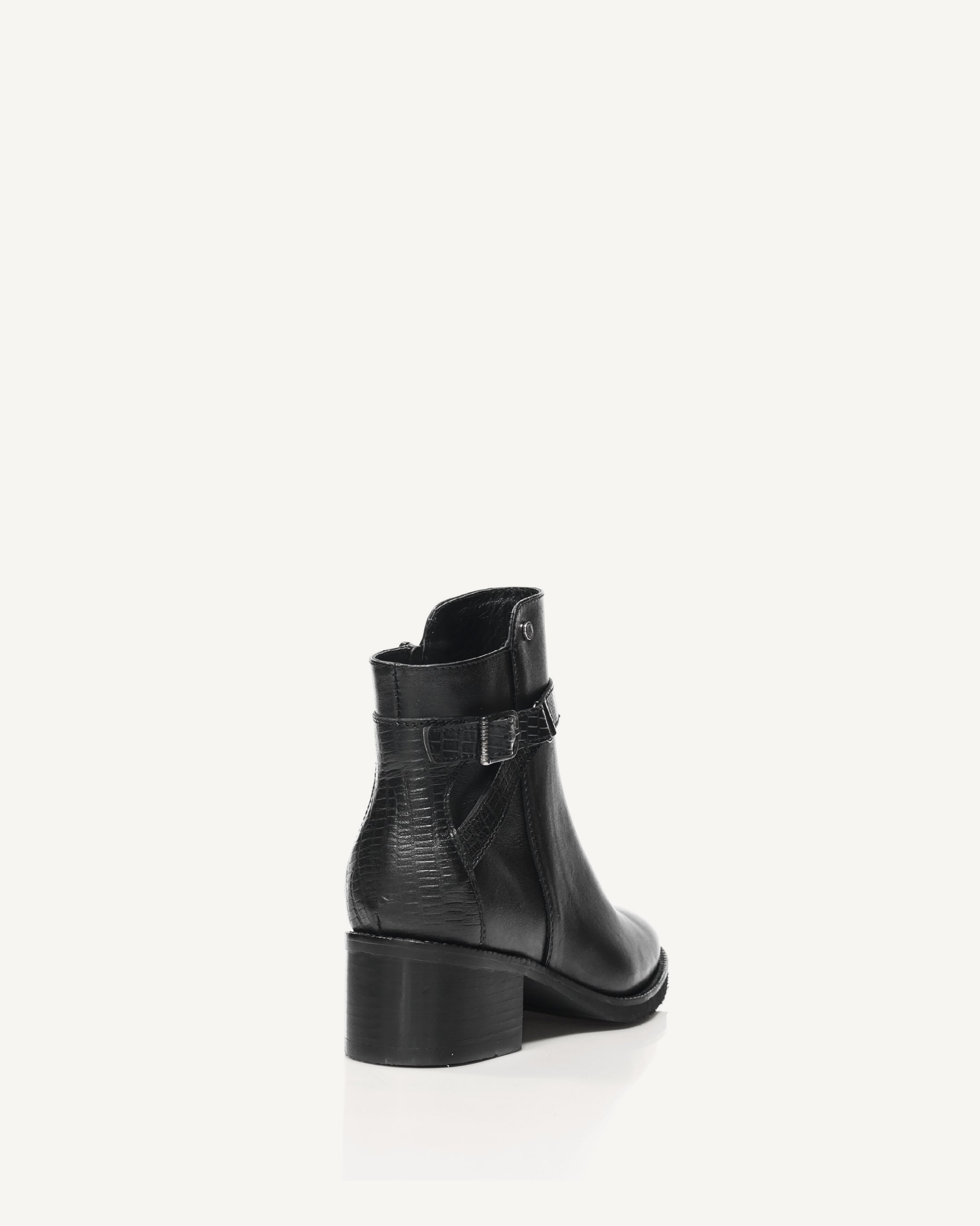 Botines en Cuero Pontevedra Negro - Antonina