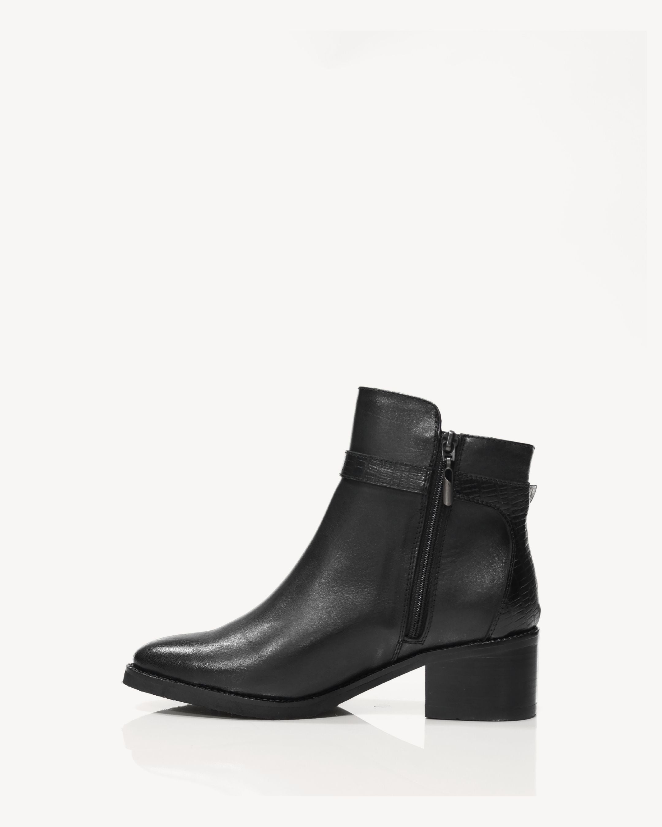 Botines en Cuero Pontevedra Negro - Antonina