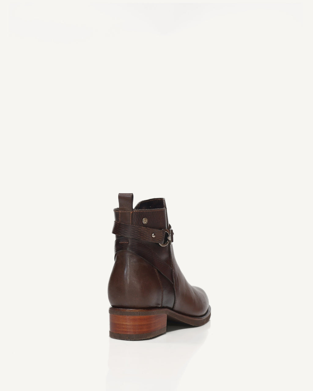 Botines en Cuero con Herraje de Lujo Roma Café - Antonina
