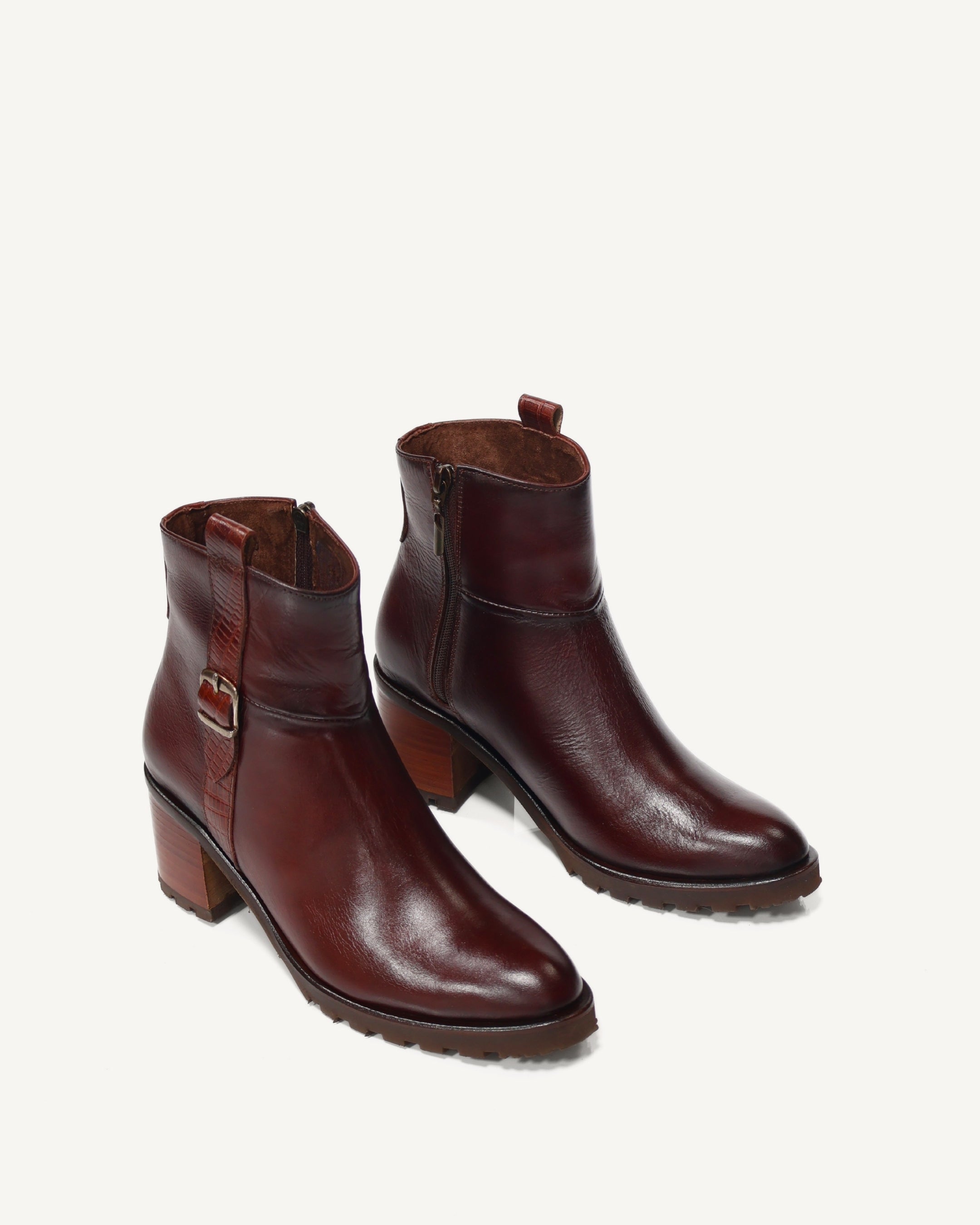 Botines Estilo Texano en Cuero Vallarta Coñac - Antonina