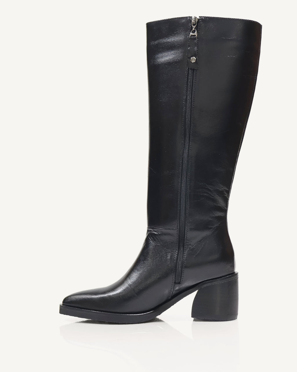 Botas Caña Alta en Cuero Vania Negro - Antonina