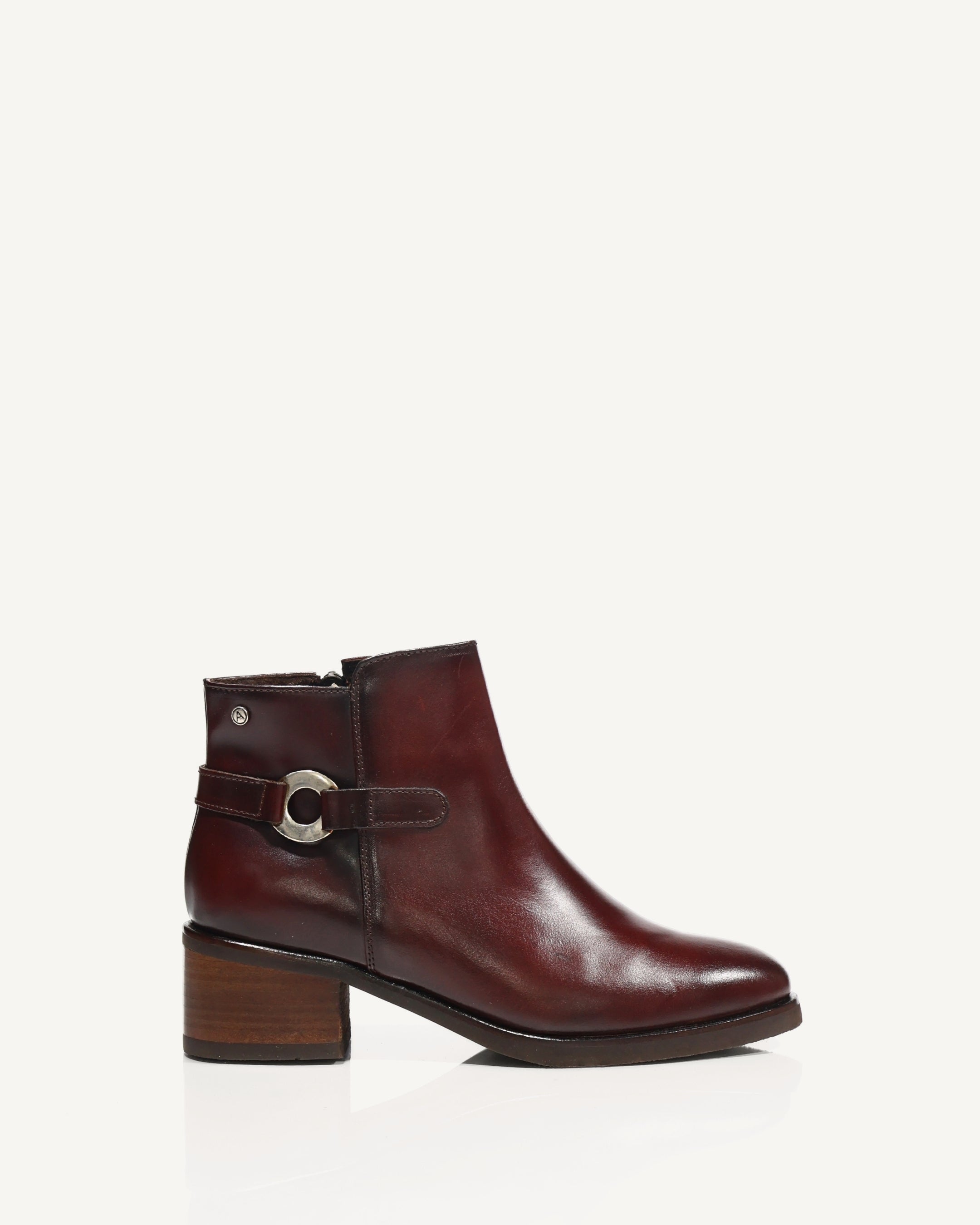 Botines en Cuero Vitto Vinotinto - Antonina