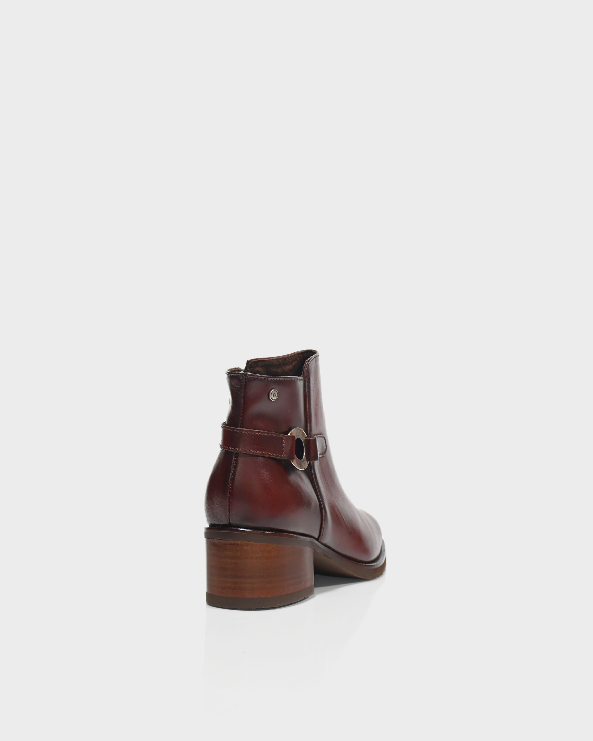 Botines en Cuero Vitto Vinotinto