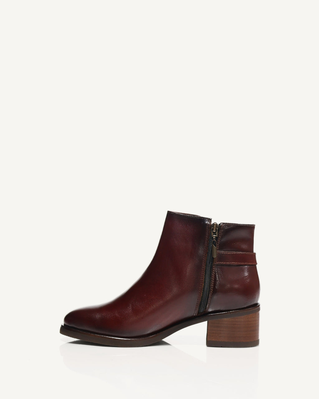 Botines en Cuero Vitto Vinotinto - Antonina