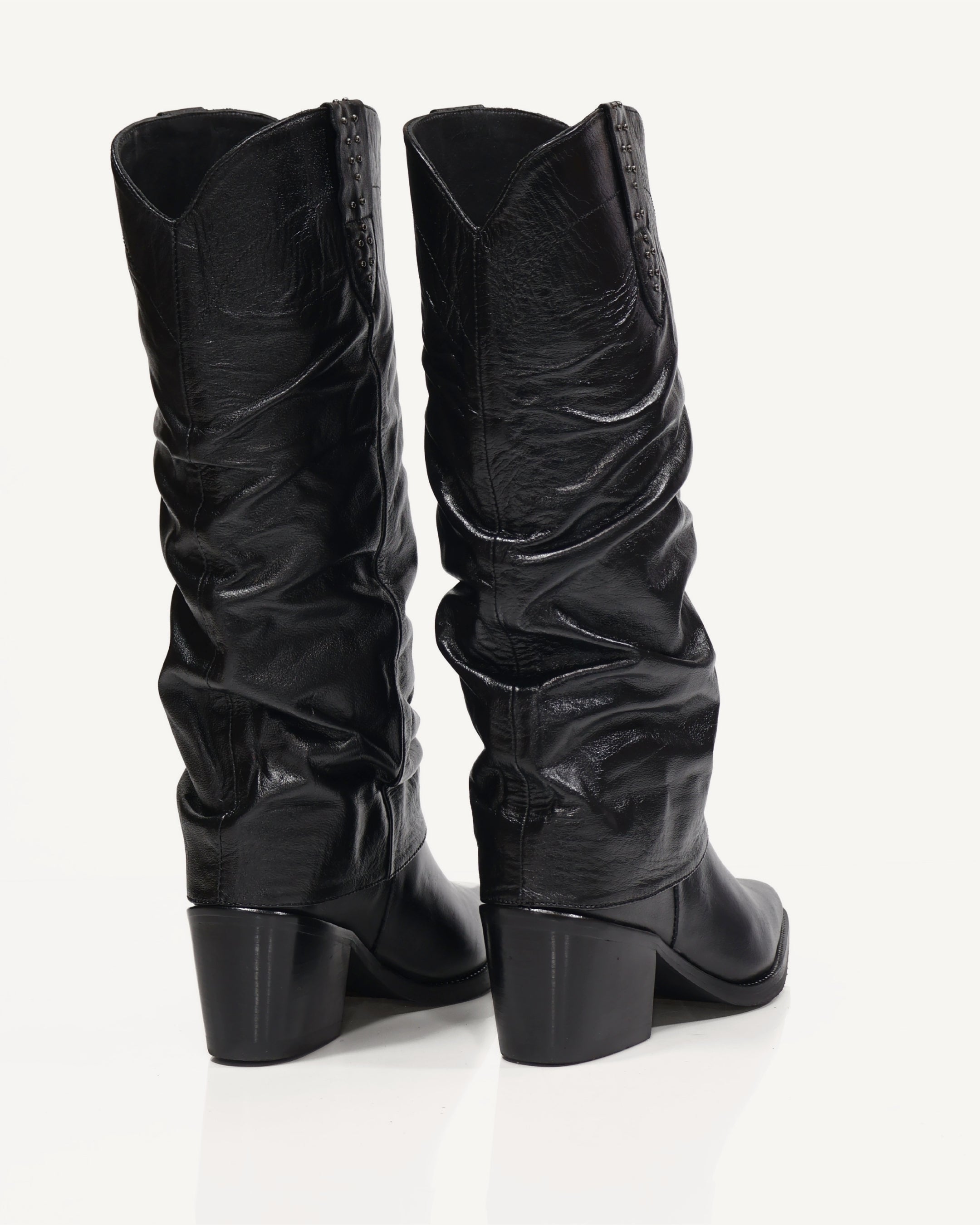 Botas Slouchy en Doble Capa de Cuero San Antonio Negro - Antonina